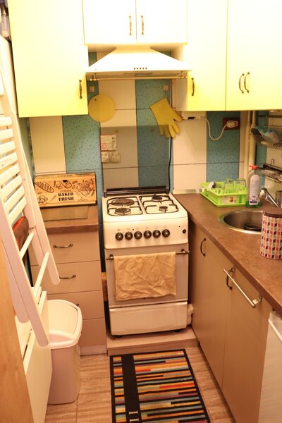 Brancoveanu, garsoniera 34 mp, gata de locuit, parter.